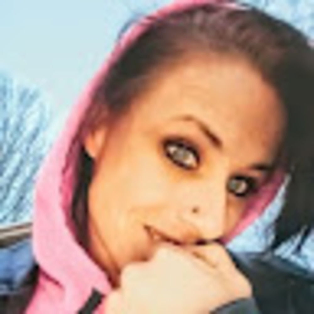 Meet your Posher, Tanya lynn